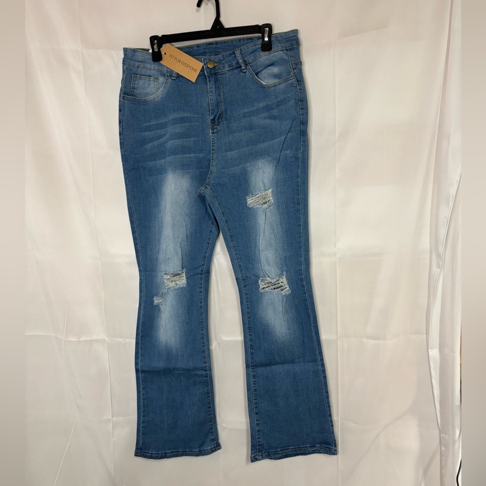 New with tags, womens size XL fit for everyone jeans, #B763